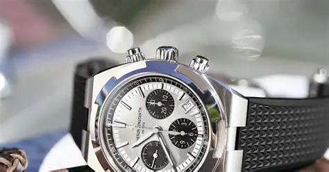 Vacheron Constantin Overseas Chronograph - Image 4